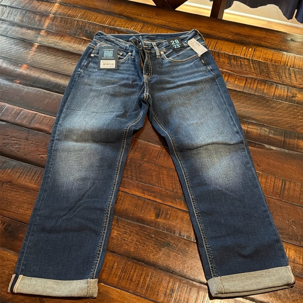 Silver Jeans Capris.
